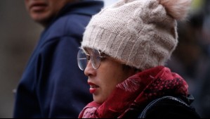 Transición otoñal en Santiago: Pronostican 'domingo nuboso y temperatura mínima bastante fría'