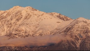 Hasta 30 cm de nieve: Meteorología emite aviso por 'nevadas normales a moderadas' para esta zona de dos regiones