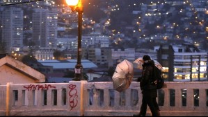 Sistema frontal llegará a Viña del Mar y Valparaíso: Las precipitaciones comenzarán este día y en este horario