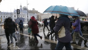 Sistema frontal llega a Valparaíso: Meteorología informa a partir de qué momento lloverá en Viña del Mar y otras comunas