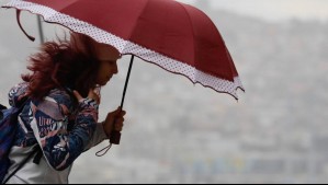 Precipitaciones con fuertes vientos persistirán en estas localidades: Pronóstico oficial de lluvias para este domingo