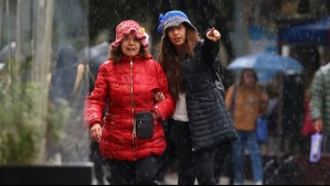 'Se mantiene la probabilidad': Este fenómeno favorecería el desarrollo de lluvias en Coquimbo, Valparaíso y la RM