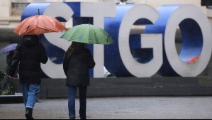 'No hay duda de que las precipitaciones llegarán a Santiago': Revelan a qué hora comenzaría a llover y cuánta agua caerá