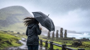Sistema frontal llega a la zona insular de Valparaíso: Pronostican hasta 20 mm de lluvia y rachas de 60 km/h
