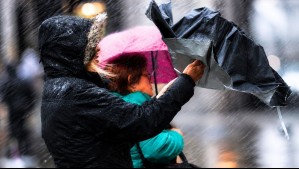 Hasta 30 mm de lluvia, vientos de 100 km/h y temperaturas bajo 0°C: Meteorología emite avisos para estas regiones