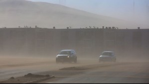 Viento de 100 km/h y tormentas de arena por 24 horas: Meteorología emite alerta para sectores de estas dos regiones