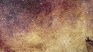 'La foto más grande y detallada del centro de nuestra galaxia': Telescopio capta 60 millones de estrellas en una imagen