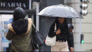 'Muy altas probabilidades': Detallan cómo se desarrollarían las precipitaciones que podrían afectar a Santiago este día