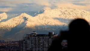 'Increíbles acumulados de nieve para un lapso tan breve': Desde esta altura nevará en la zona central