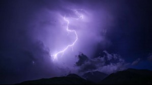 Emiten alerta por tormentas eléctricas en la región de Atacama: Advierten que afectarán a estas comunas
