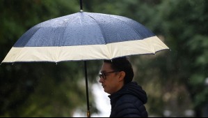 Pronostican precipitaciones y viento en Santiago para este jueves: Habrá una mañana fresca y tarde templada