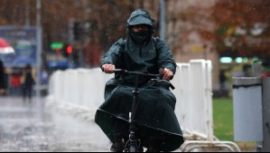 Se vienen más lluvias por la intensificación de El Niño: Santiago alcanzaría 'un superávit muy pequeño'