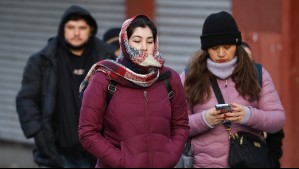 'Llega aire frío' impulsado por un nuevo sistema frontal: Pronostican 'harta nieve' en el sur y heladas en la RM