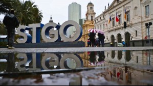 Sistema frontal llevaría más precipitaciones a Santiago este sábado: Jaime Leyton revela a qué hora podría llover