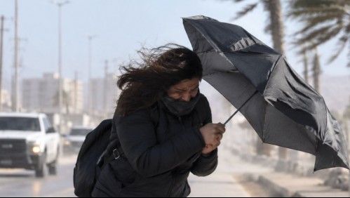 Hasta 110 km/h en zona norte: Meteorología emite alerta y aviso por potentes vientos desde Arica hasta Coquimbo