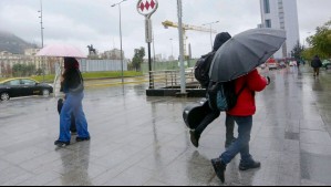 Es oficial: Santiago y otras comunas de la Región Metropolitana registrarán precipitaciones este jueves y viernes