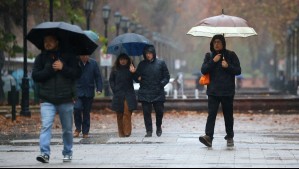 'Habrá sectores que podrían registrar más precipitación': Detallan cuánta agua caerá en Santiago hasta este viernes