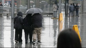 Confirman lluvias y viento en la zona central: Sistema frontal azotará Valparaíso, Santiago y Rancagua desde este sábado