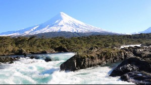 Saltos de Petrohué: Así puedes llegar a este paisaje que concentra 'bosques, agua turquesa y volcanes en un mismo lugar'
