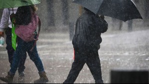 Hasta 20 milímetros 'en un corto periodo': Advierten por precipitaciones moderadas en Valparaíso, RM, O'Higgins y Maule
